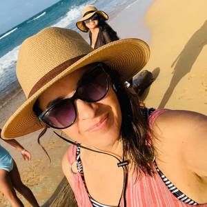 Meet your Posher, Mari